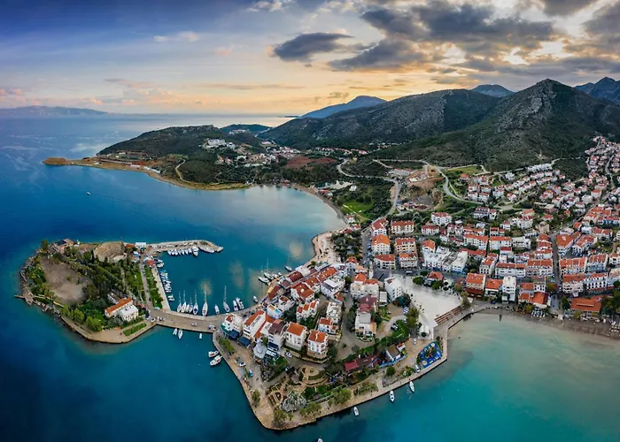 Oezguem Aparthotel Datca